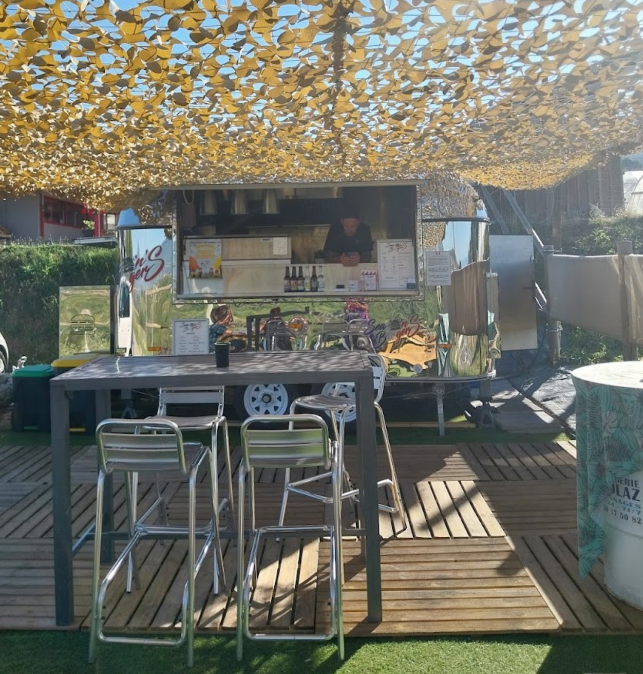 Lounge Burger — photo 3